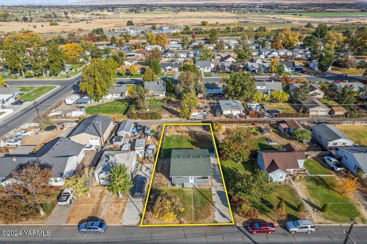 Prosser, Washington 99350, United States, 2 Bedrooms Bedrooms, ,1 BathroomBathrooms,Residential,Pending,36379