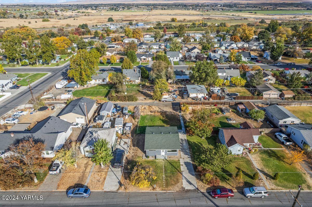 Prosser, Washington 99350, United States, 2 Bedrooms Bedrooms, ,1 BathroomBathrooms,Residential,Pending,36379