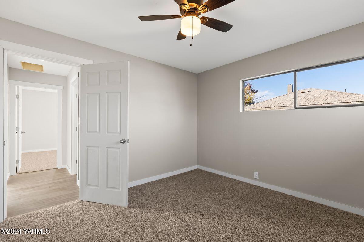 Prosser, Washington 99350, United States, 2 Bedrooms Bedrooms, ,1 BathroomBathrooms,Residential,Pending,36379