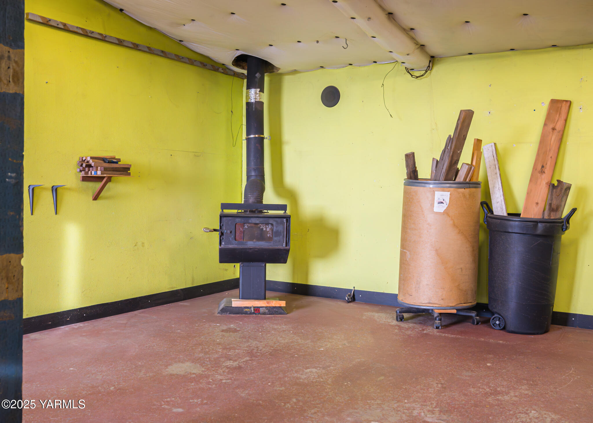 Selah, Washington 98942, United States, 3 Bedrooms Bedrooms, ,2 BathroomsBathrooms,Residential,Active,257311