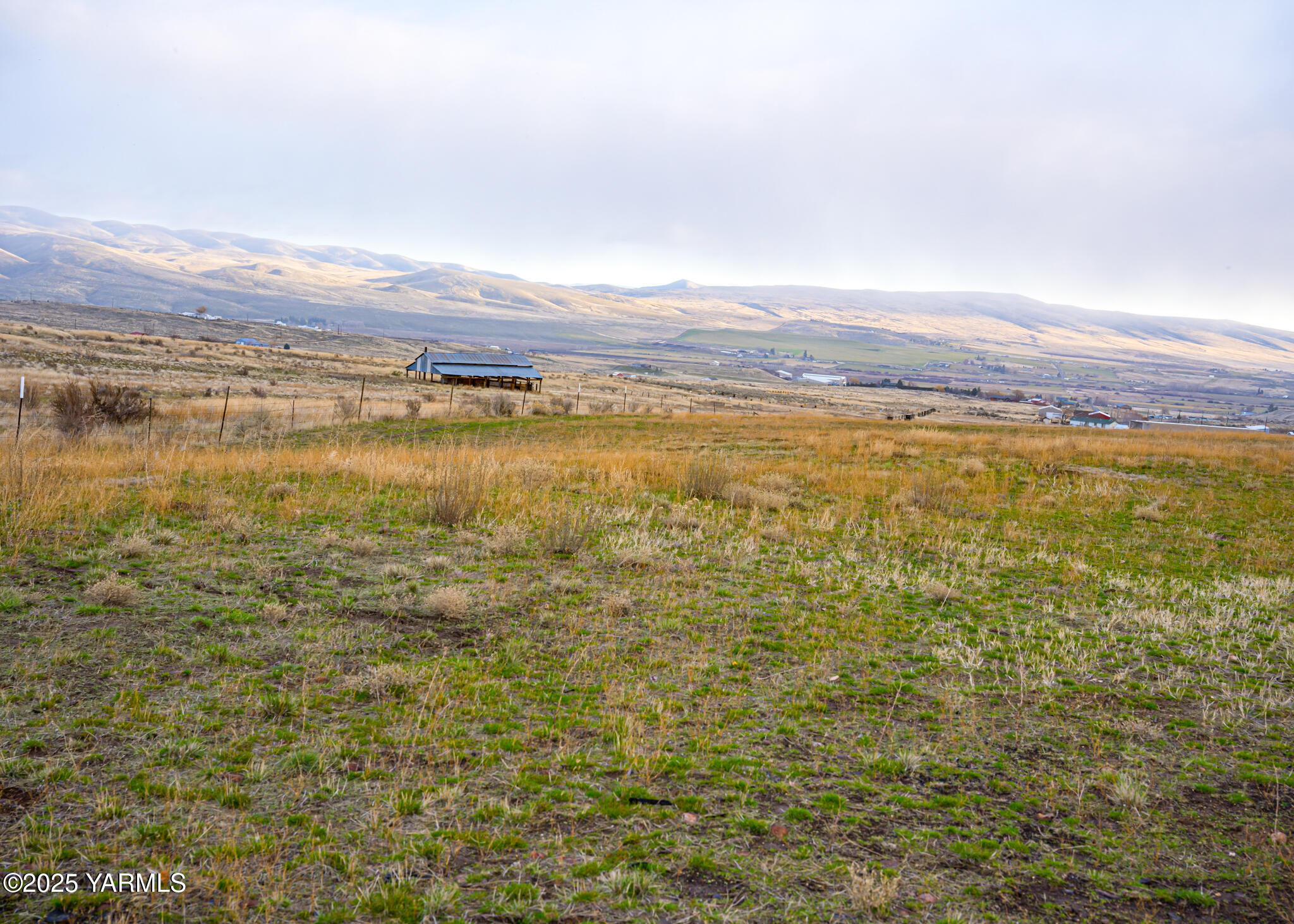 Selah, Washington 98942, United States, 3 Bedrooms Bedrooms, ,2 BathroomsBathrooms,Residential,Active,257311