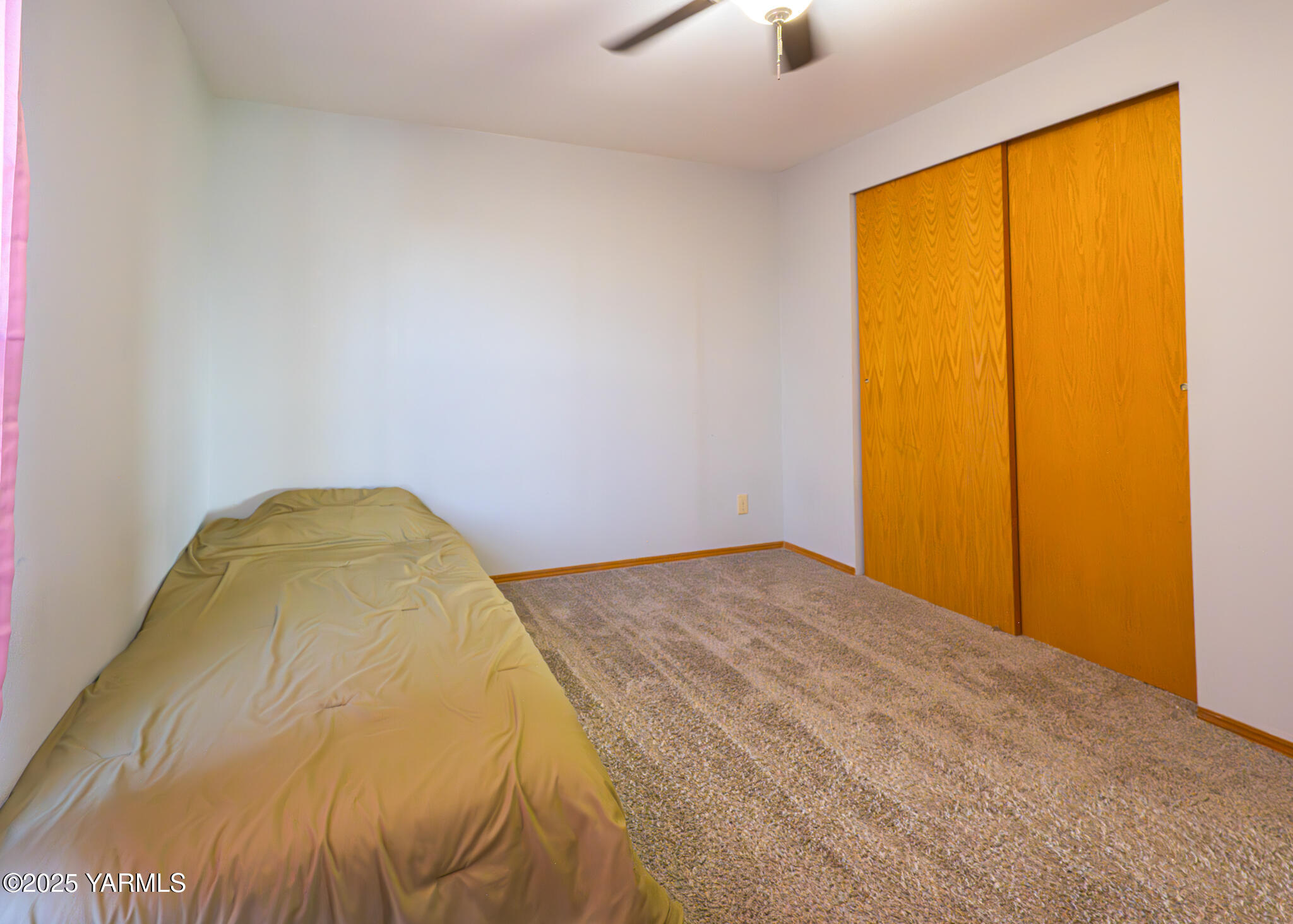 Selah, Washington 98942, United States, 3 Bedrooms Bedrooms, ,2 BathroomsBathrooms,Residential,Active,257311