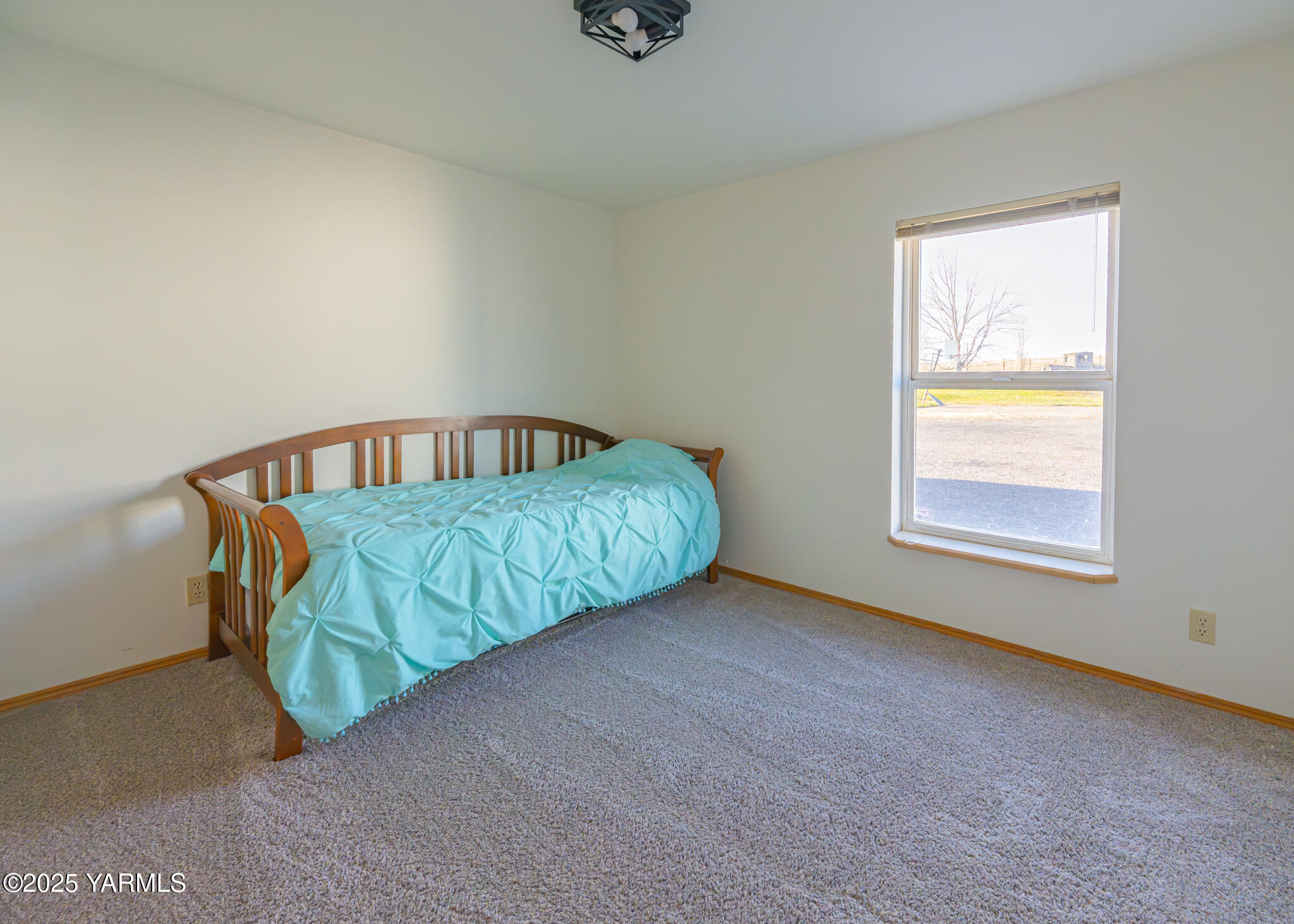 Selah, Washington 98942, United States, 3 Bedrooms Bedrooms, ,2 BathroomsBathrooms,Residential,Active,257311