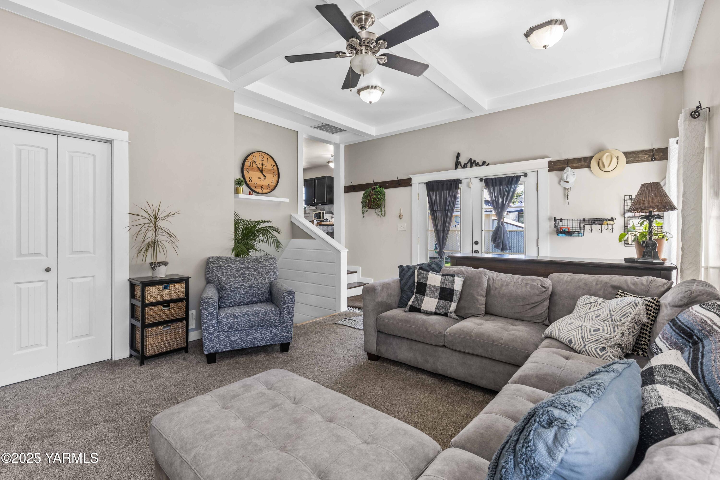 Yakima, Washington 98902, United States, 4 Bedrooms Bedrooms, ,2 BathroomsBathrooms,Residential,Pending,197229