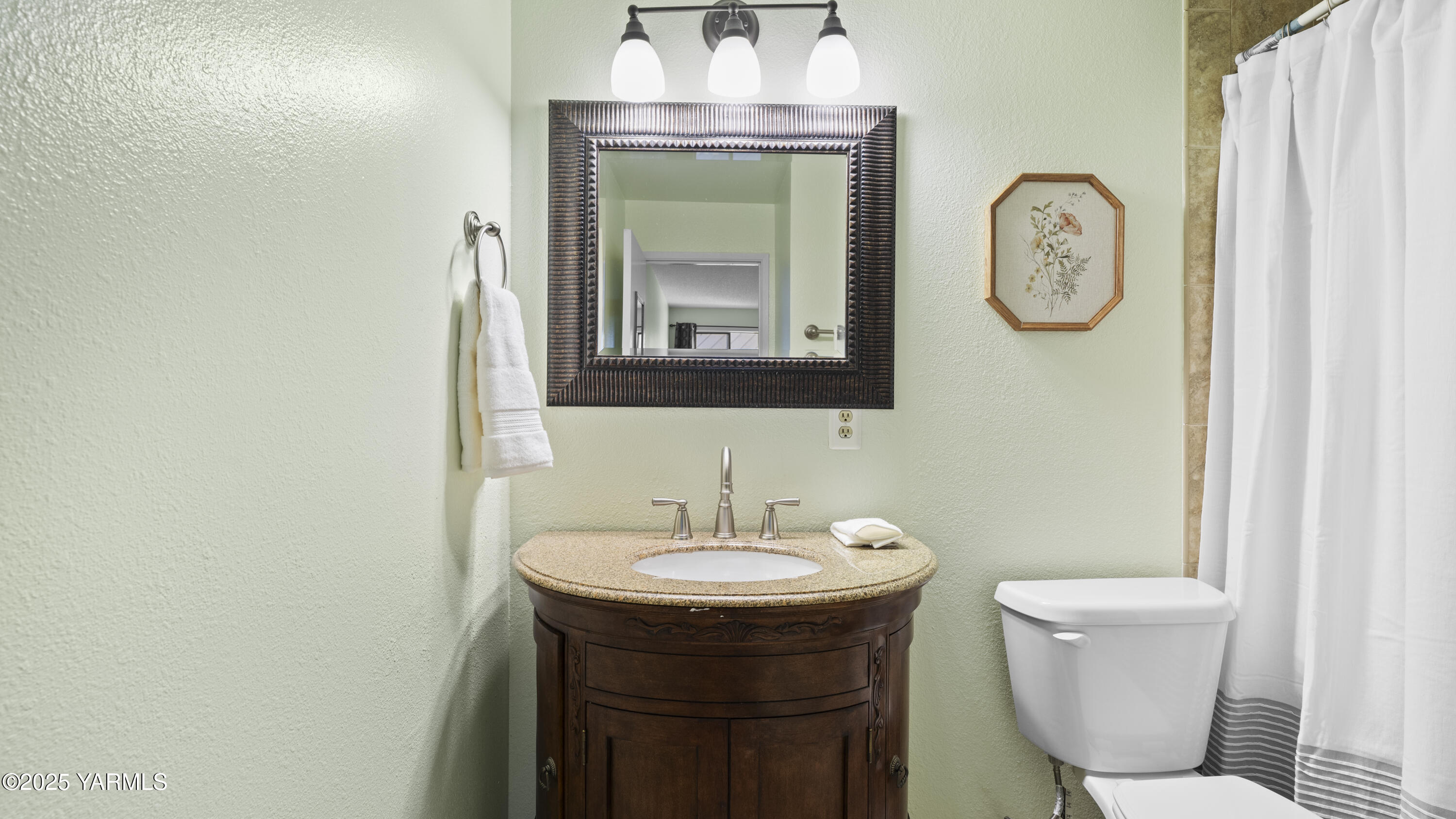 Richland, Washington 99352, United States, 2 Bedrooms Bedrooms, ,2 BathroomsBathrooms,Residential,Active,107275