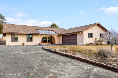 Featured picture for the property 25-446