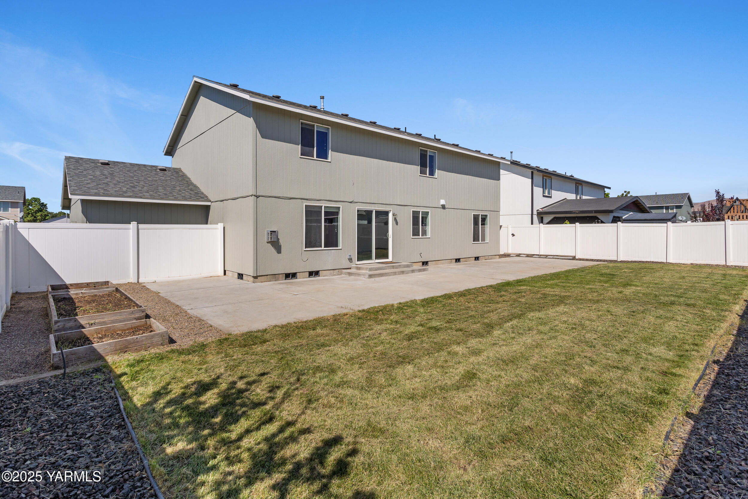 Moxee, Washington 98936, United States, 4 Bedrooms Bedrooms, ,3 BathroomsBathrooms,Residential,Active,196106