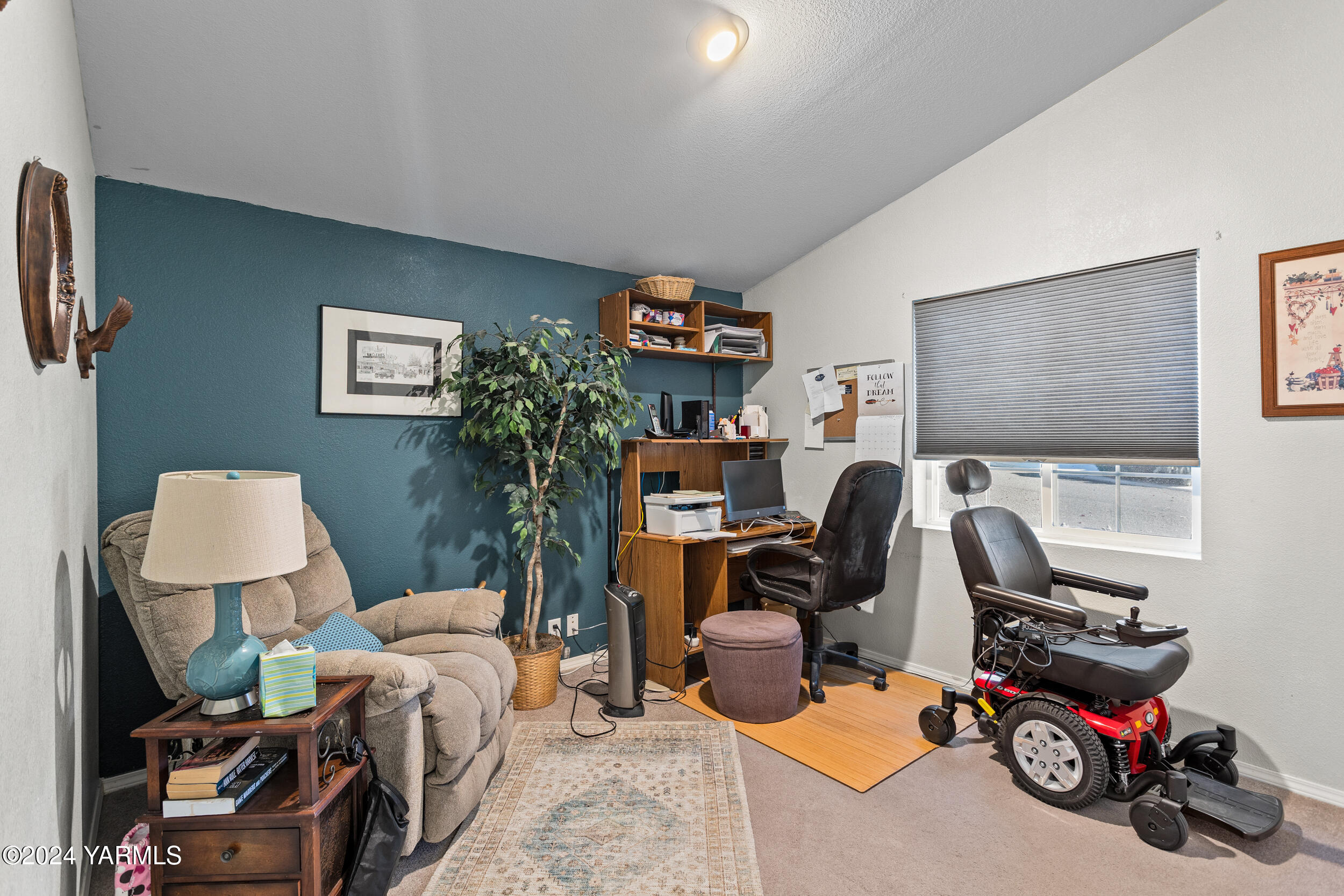 Yakima, Washington 98901, United States, 3 Bedrooms Bedrooms, ,2 BathroomsBathrooms,Residential,Active,31993