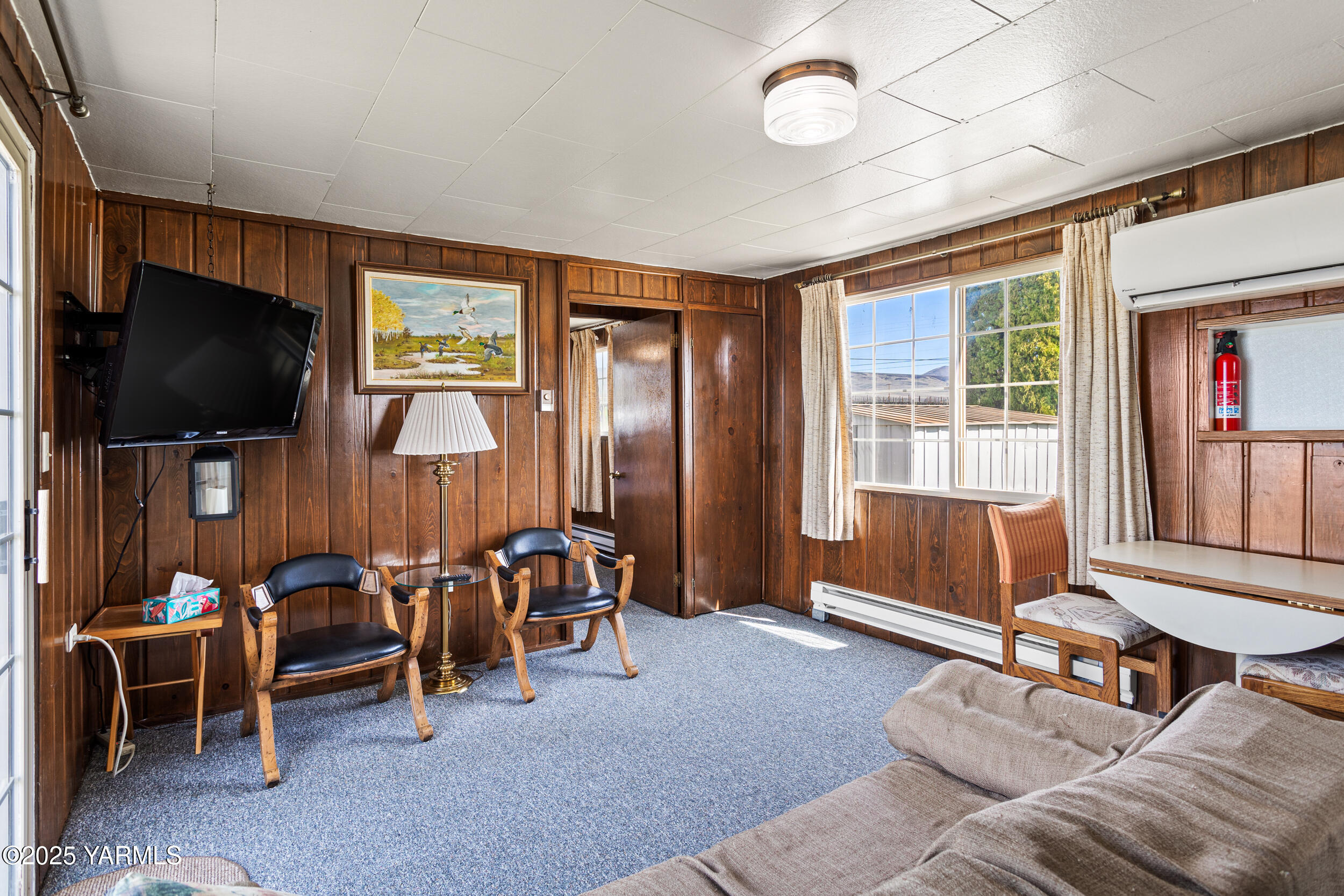 Yakima, Washington 98901, United States, 1 Bedroom Bedrooms, ,1 BathroomBathrooms,Residential,Pending,102247