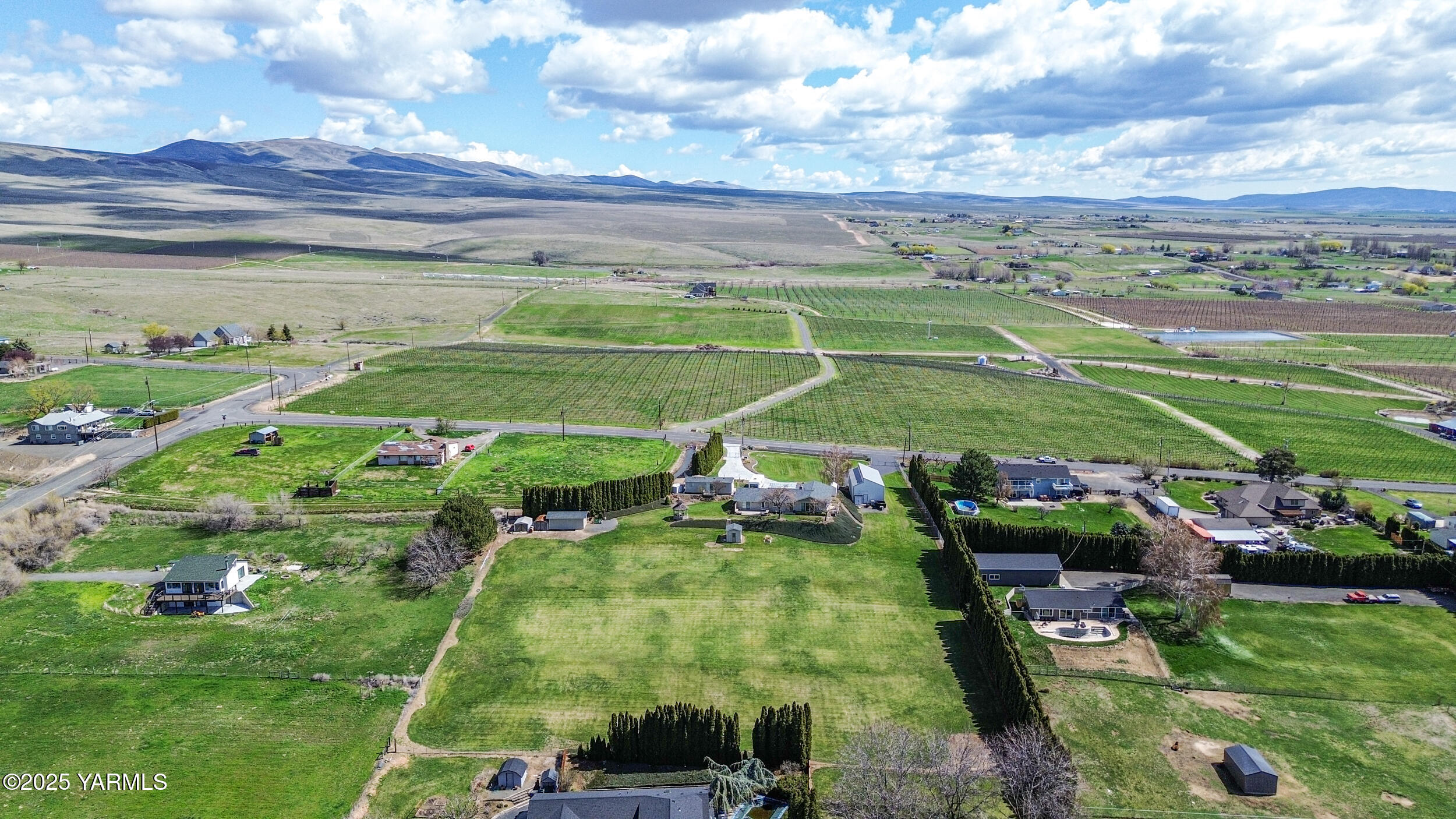 Yakima, Washington 98901, United States, 1 Bedroom Bedrooms, ,1 BathroomBathrooms,Residential,Pending,102247