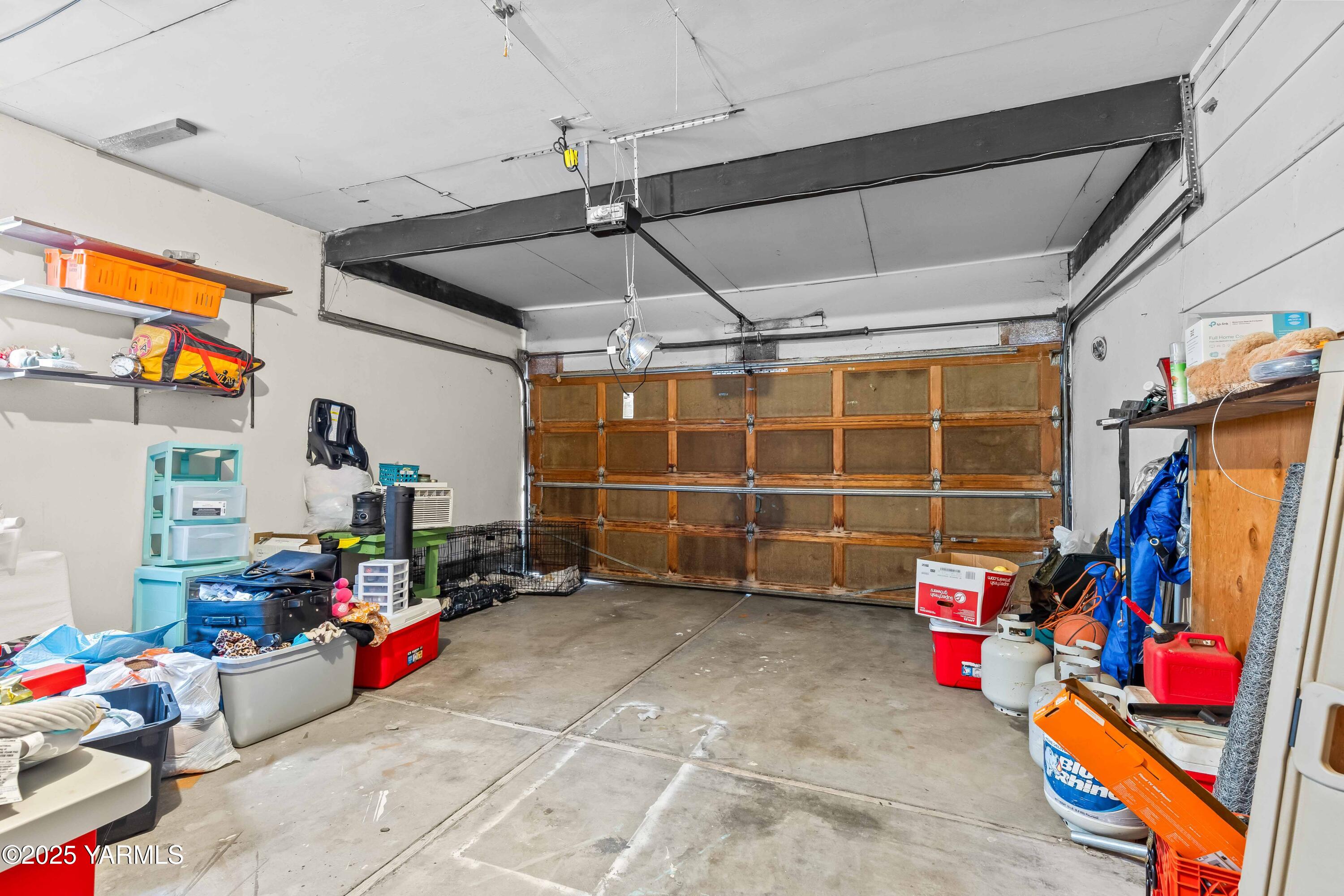 Tieton, Washington 98947, United States, 4 Bedrooms Bedrooms, ,3 BathroomsBathrooms,Residential,Active,245779