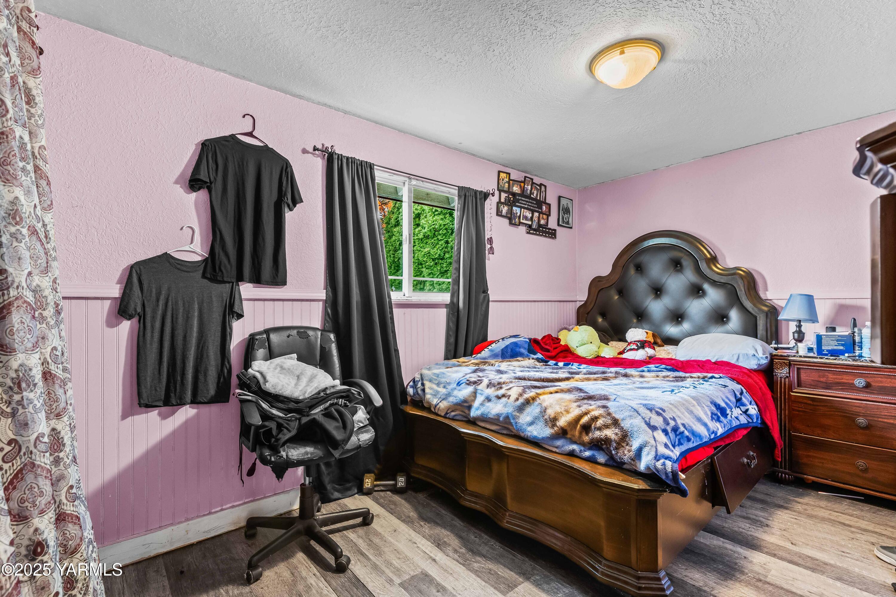 Tieton, Washington 98947, United States, 4 Bedrooms Bedrooms, ,3 BathroomsBathrooms,Residential,Active,245779