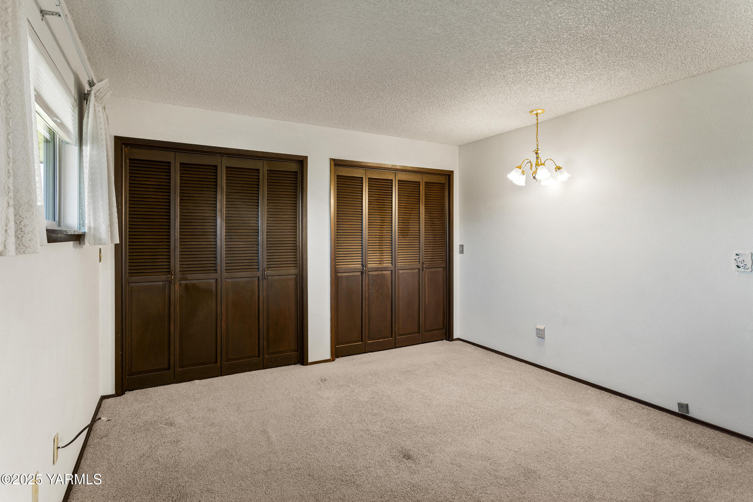 Zillah, Washington 98953, United States, 3 Bedrooms Bedrooms, ,1 BathroomBathrooms,Residential,Pending,110294