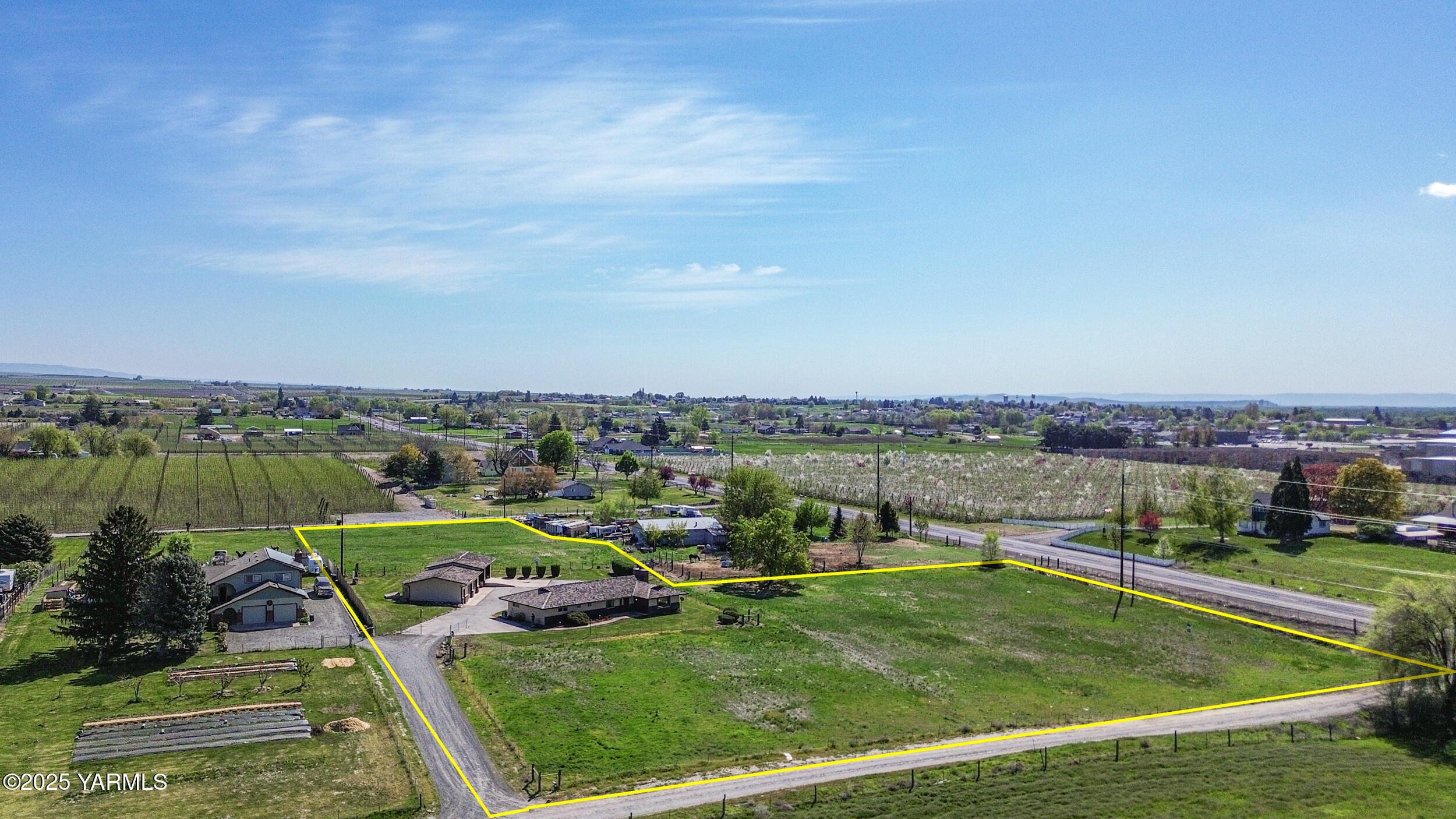 Zillah, Washington 98953, United States, 3 Bedrooms Bedrooms, ,1 BathroomBathrooms,Residential,Pending,110294