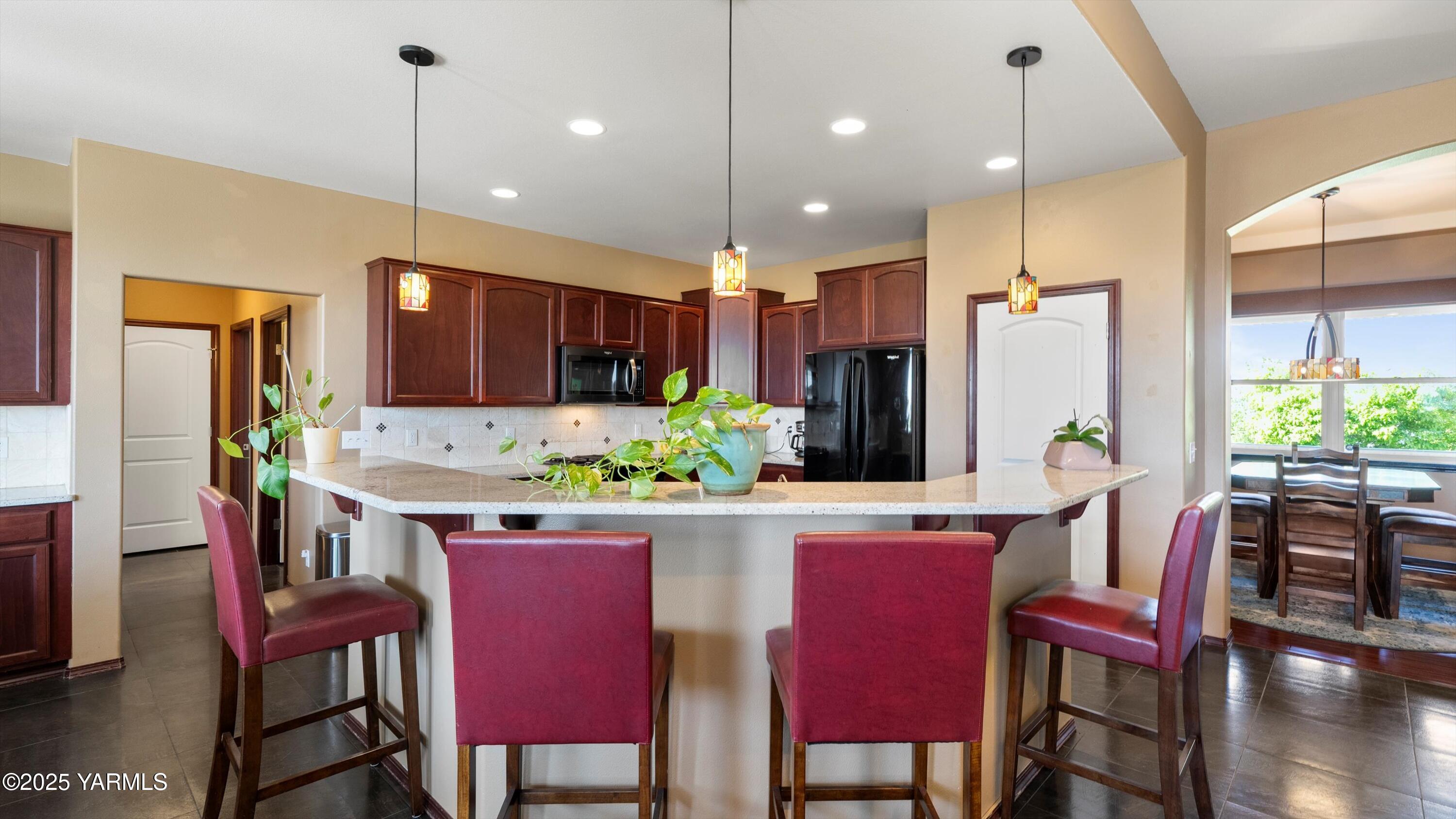 Kennewick, Washington 99337, United States, 4 Bedrooms Bedrooms, ,3 BathroomsBathrooms,Residential,Active,116378