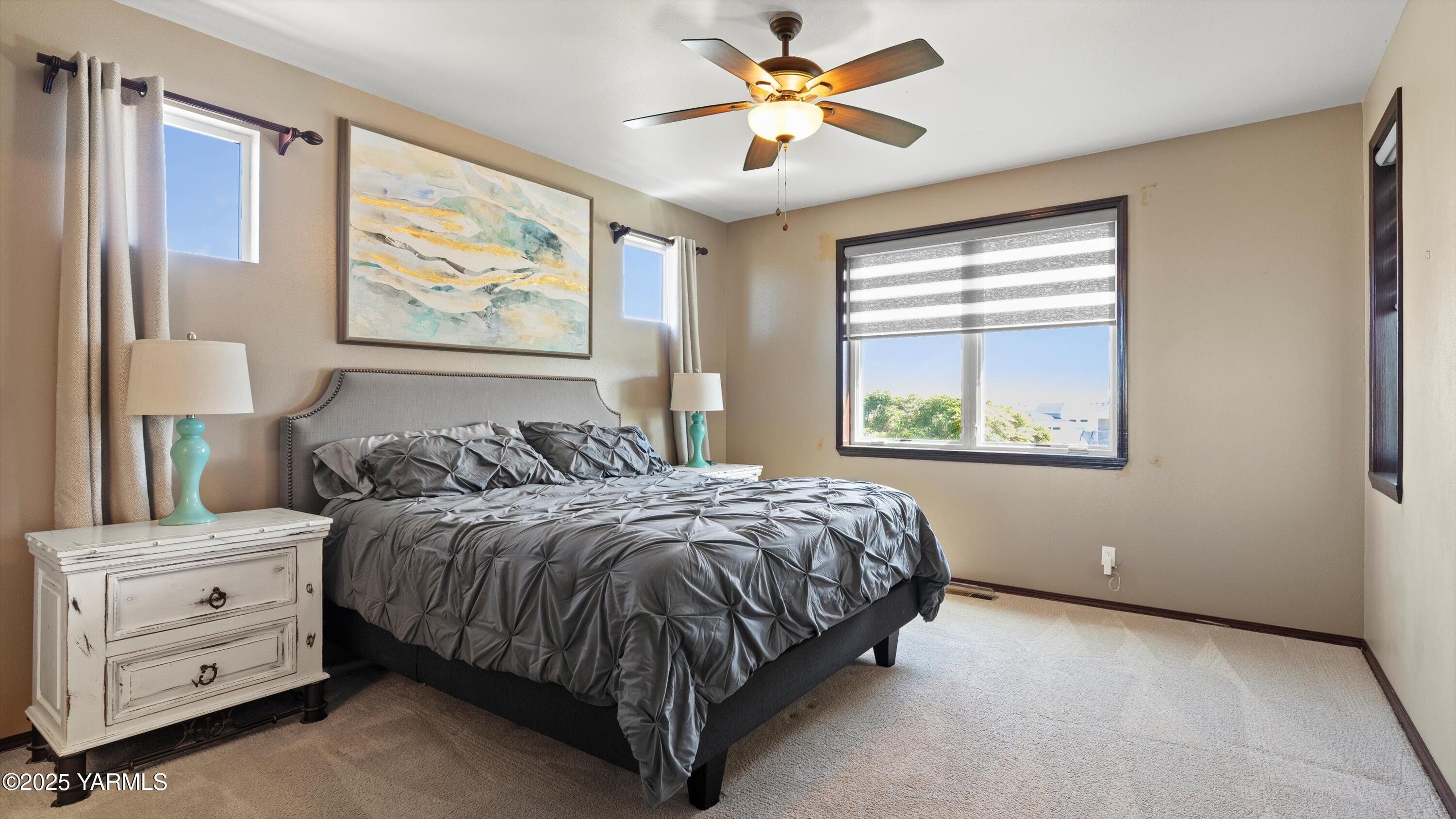 Kennewick, Washington 99337, United States, 4 Bedrooms Bedrooms, ,3 BathroomsBathrooms,Residential,Active,116378