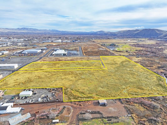 GOODMAN RD, YAKIMA, WA 98903 - Image fe47059cd7215484caec4e7a5c9668d3/1492012636