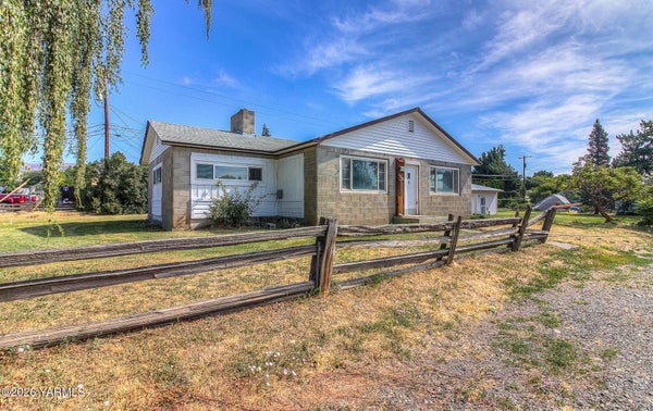 1308 WISCONSIN RD, TIETON, WA 98947 - Image 5f71130bcd155ff3e6ac352e0fb76257/3949501452