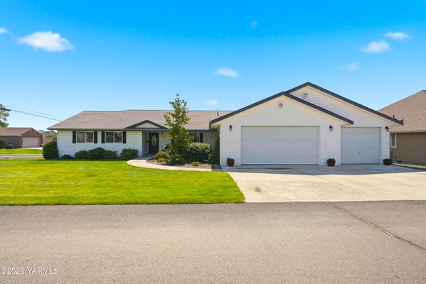 4810 MAPLE AVE, YAKIMA, WA 98901 - Image 8d0e0c499db624916c9cf0b9e8e2f6c7/3903185360