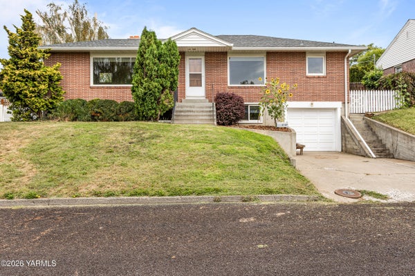 2707 SHELTON AVE, YAKIMA, WA 98902 - Image 935fa4e8b2ac12b3b3da1eb647e1c4d4/2647941451