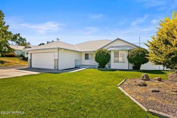 5506 CASTLE MOUNTAIN CT, YAKIMA, WA 98901 - Image a59e9fefff67e367c7bc6c90c94e0a72/906454467