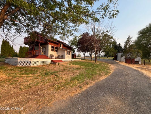 1701 RESERVOIR LOOP RD, SELAH, WA 98942 - Image bcfcc376242265f4f89d8034c2f2b31e/2953511787