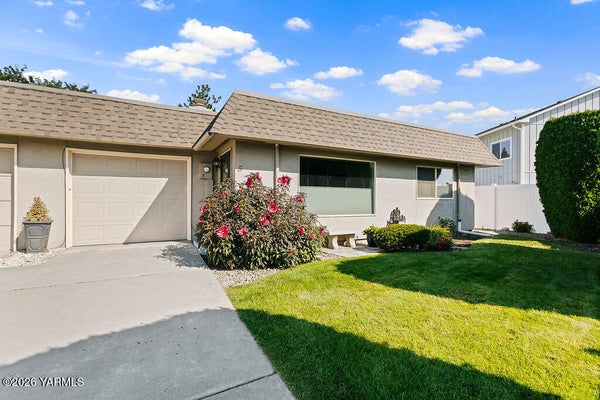 100 N 60TH AVE, YAKIMA, WA 98908 - Image beb2048e932b92fc00a51ffa0441df8d/1166139855