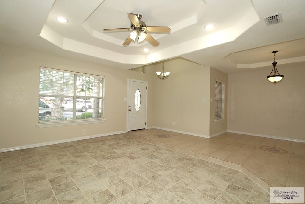 2602 E Mark Cir, HARLINGEN, Texas image 6