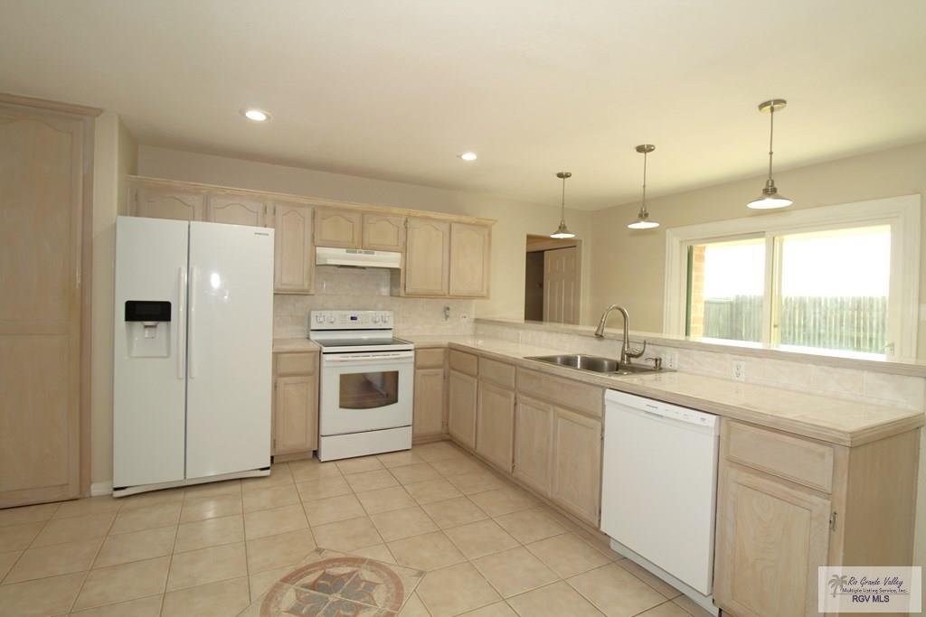 2602 E Mark Cir, HARLINGEN, Texas image 10