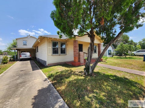 Homes For Sale - 382 N Bonham St<br/> SAN BENITO, TX 78586