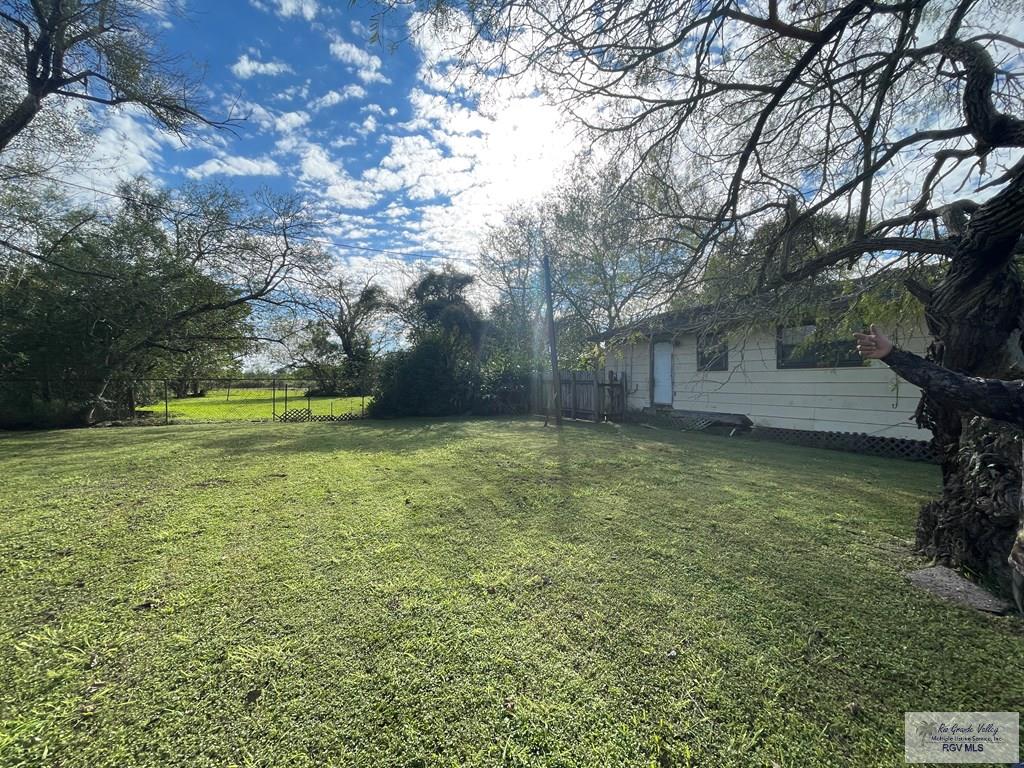 25539 E Brown Tract Rd, LOZANO, Texas image 8