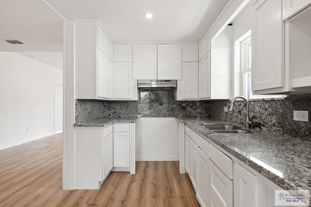 130 W Magnolia Ave, LA FERIA, Texas image 9