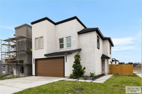 Townhouse For Sale - 2507 E Solar Dr #LOT 45<br/> MISSION, TX 78501