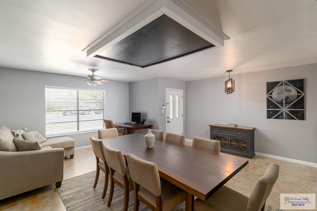 18 Shoreline Dr, BROWNSVILLE, Texas image 3