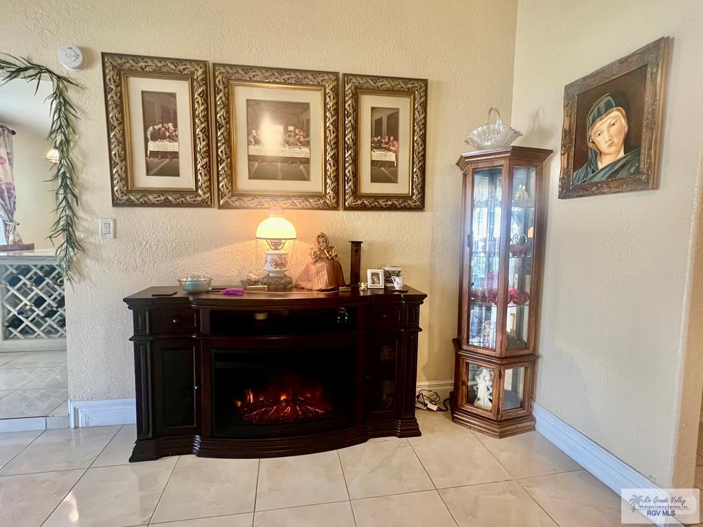 3104 Buckingham Ct, BROWNSVILLE, Texas image 33
