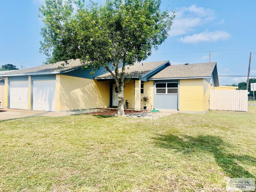 3104 Buckingham Ct, BROWNSVILLE, Texas image 1