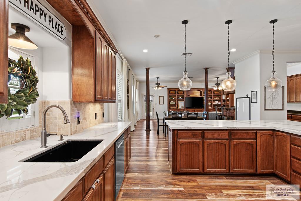 14847 S Valencia Cir, HARLINGEN, Texas image 14