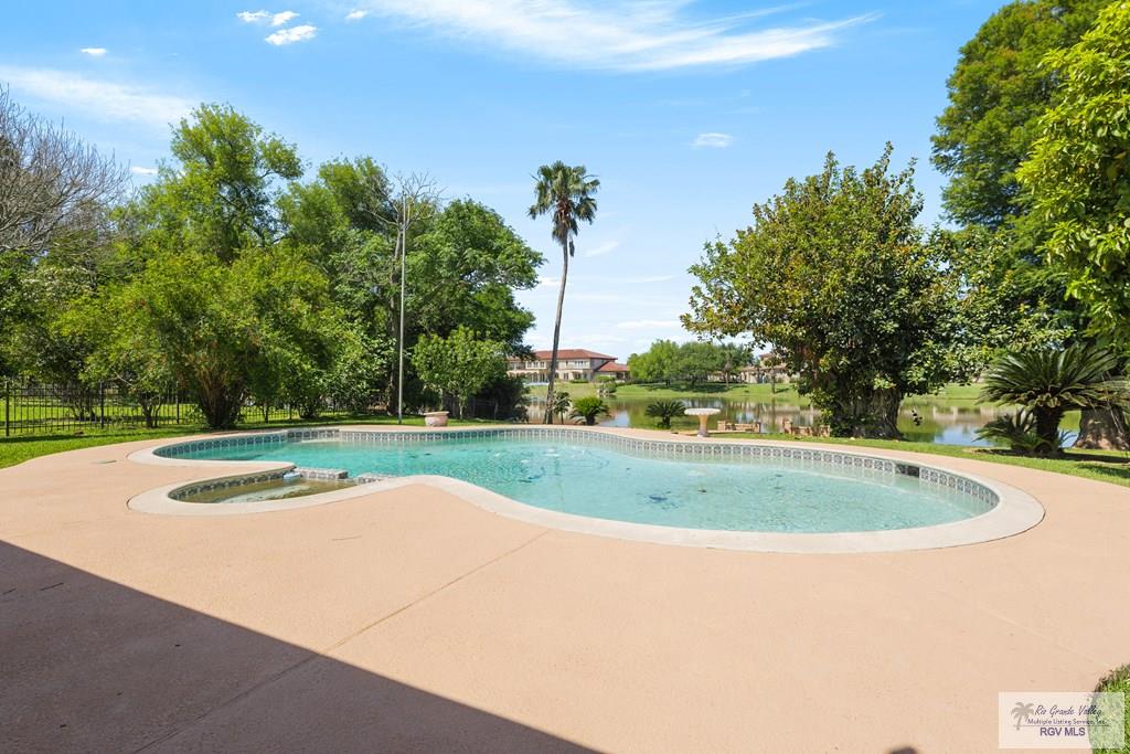 119 Pizarro Ave, RANCHO VIEJO, Texas image 20