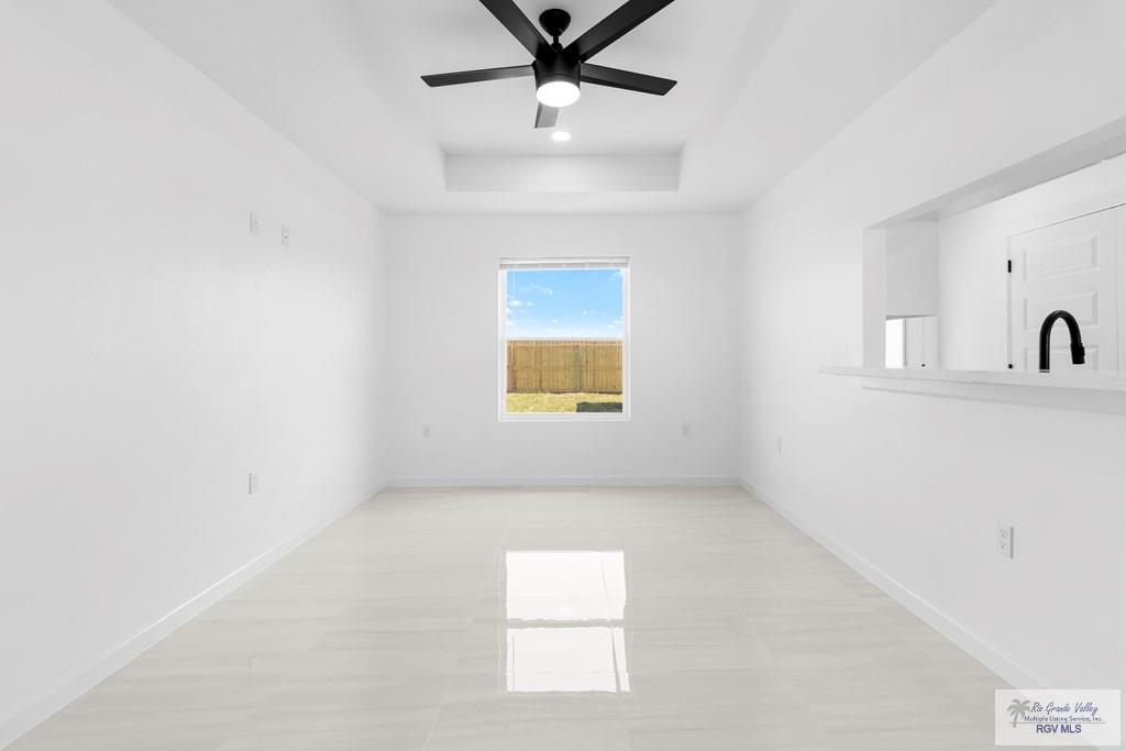 713 Thornton Ln, BROWNSVILLE, Texas image 3