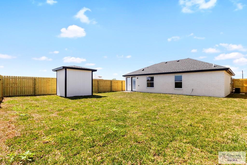 713 Thornton Ln, BROWNSVILLE, Texas image 15