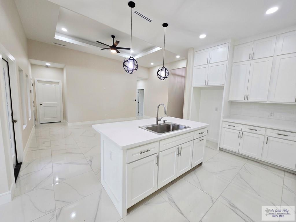 109 Republic Cir, SAN BENITO, Texas image 4