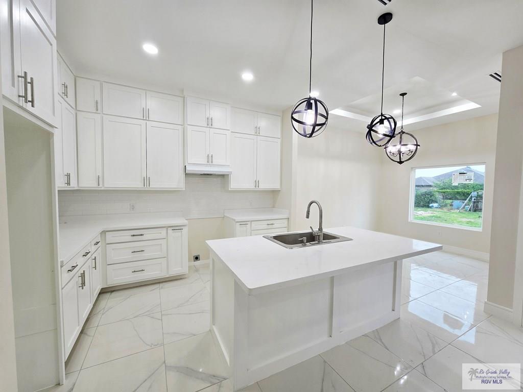 109 Republic Cir, SAN BENITO, Texas image 2