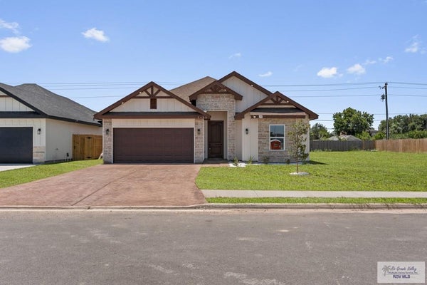 2501 BLUE SKY DR, WESLACO, TX 78599 - Image 0833dc2bbbd8b89b84f201f9dc2f763f/4066684965