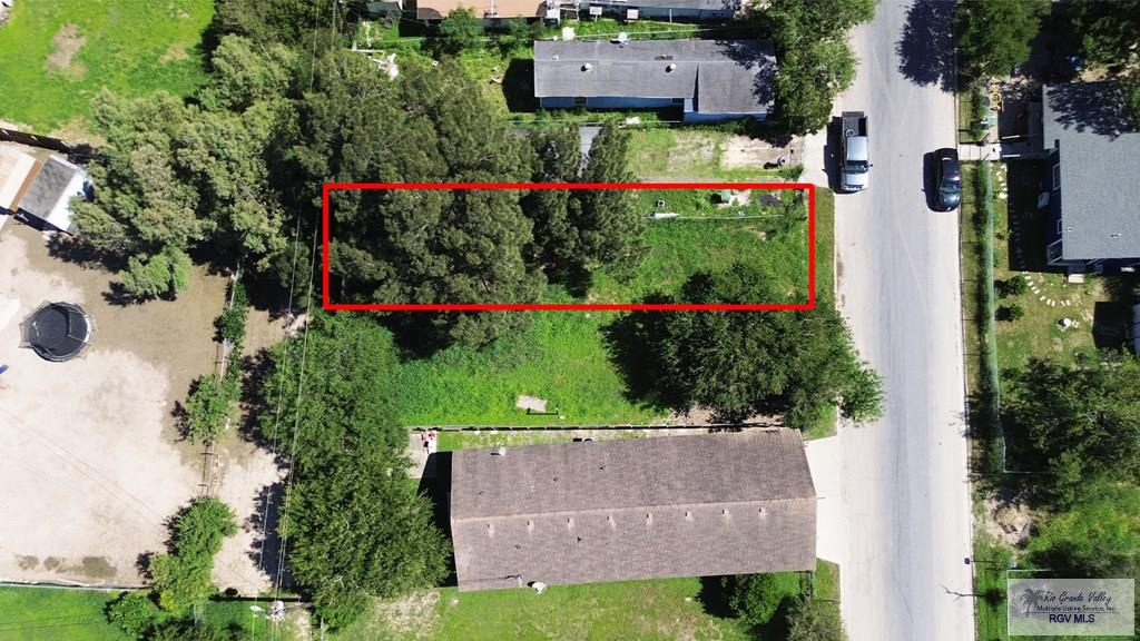 165 Mesquite St, BROWNSVILLE, Texas image 2