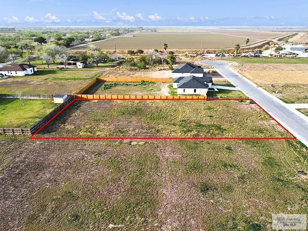 29042 Reynolds Dr, LA FERIA, Texas image 2