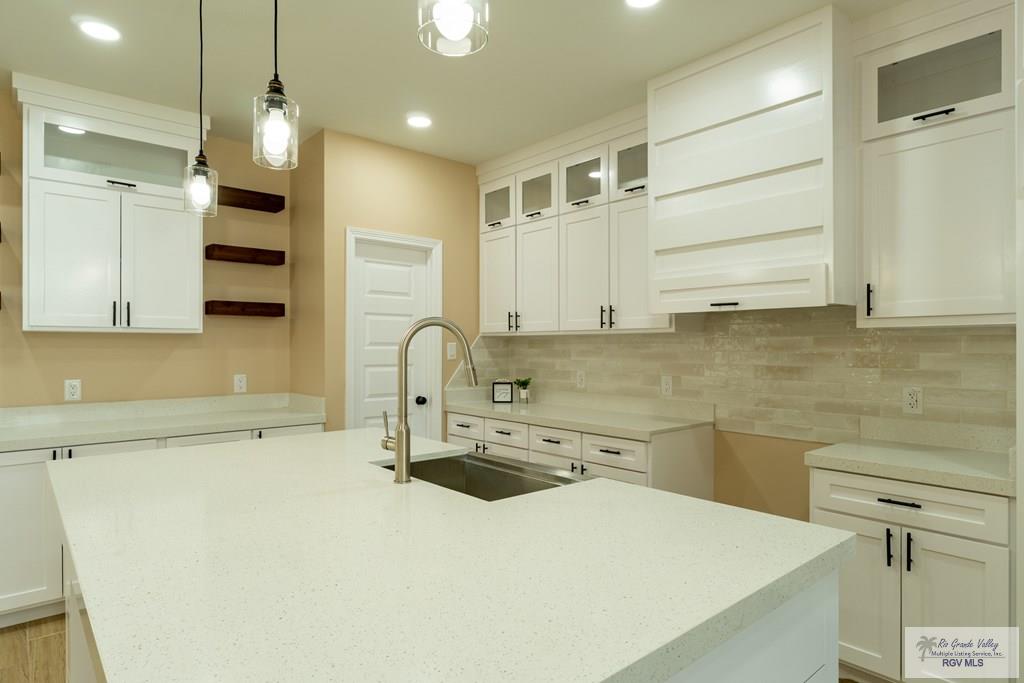 113 Republic Cir, SAN BENITO, Texas image 15