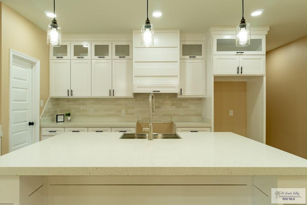 113 Republic Cir, SAN BENITO, Texas image 13