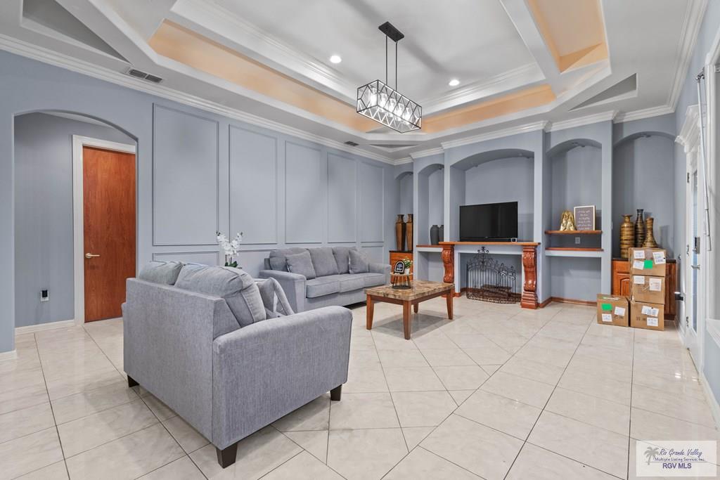 915 E San Marcelo Blvd, BROWNSVILLE, Texas image 12
