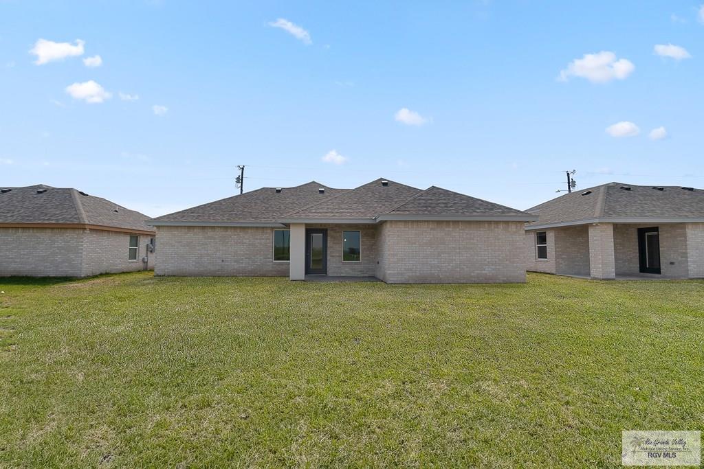 27148 Manuel Trevino Rd, SAN BENITO, Texas image 18