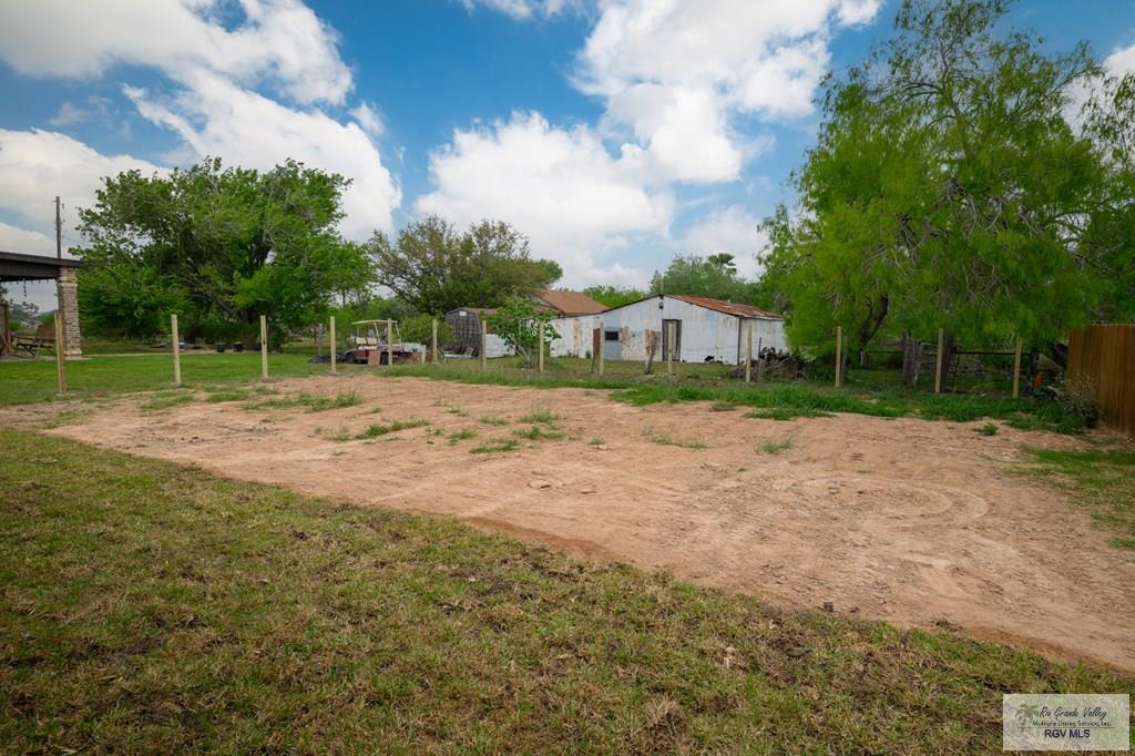 821 Diego Dr, MERCEDES, Texas image 22